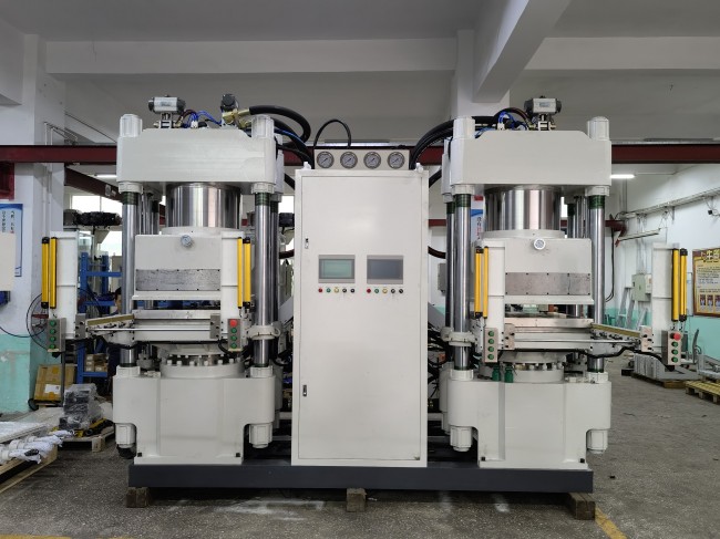 鑫臺銘碳纖維熱壓成型機在VR AR、頭盔、無人機中的應(yīng)用